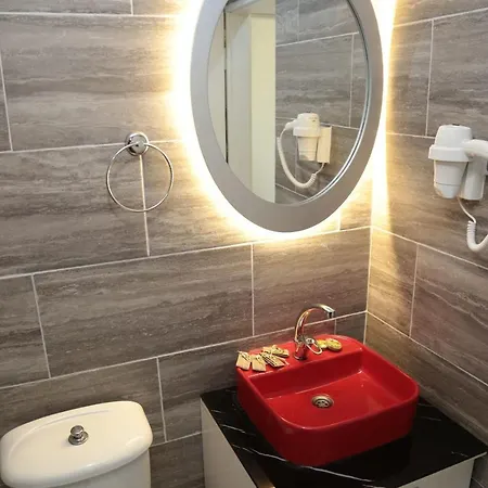 Convenient Near Beach In Kusadası